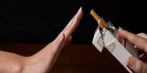 6 Εναλλακτικές μέθοδοι για να κόψετε το κάπνισμα