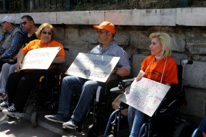 Αναδρομική παράταση συντάξεων και επιδομάτων αναπηρίας για έξι μήνες