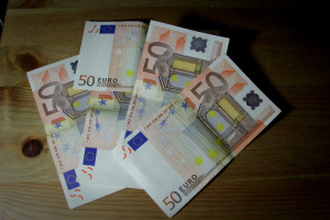 Επίδομα 534 ευρώ: Ποιοι εποχικά εργαζόμενοι πληρώνονται σήμερα