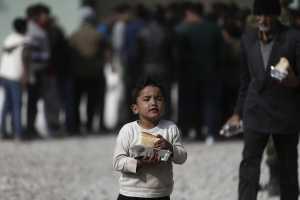 Να φύγουν οι ΜΚΟ απο τα κέντρα προσφύγων ζητά η ΠΟΕΔΗΝ