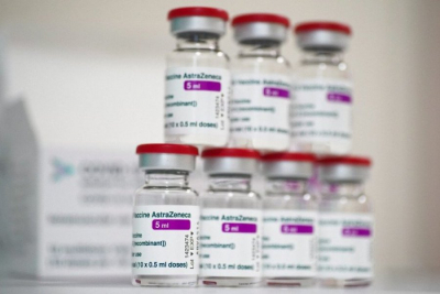 Astrazeneca: Τι απαντά η εταιρεία για τα περιστατικά θρόμβωσης στη δεύτερη δόση του εμβολίου