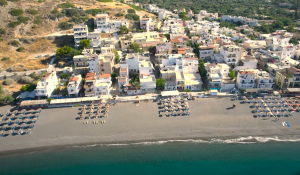 Αυτό είναι το ελληνικό χωριό που θέλει να μετακομίσει όλη η Ευρώπη - Έχει ήλιο 320 ημέρες το χρόνο (βίντεο)