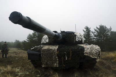 Η Ισπανία στέλνει έξι άρματα μάχης στην Ουκρανία