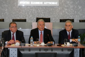 Αβραμόπουλος: Να μετατρέψουμε την πρόκληση της μετανάστευσης σε ευκαιρία
