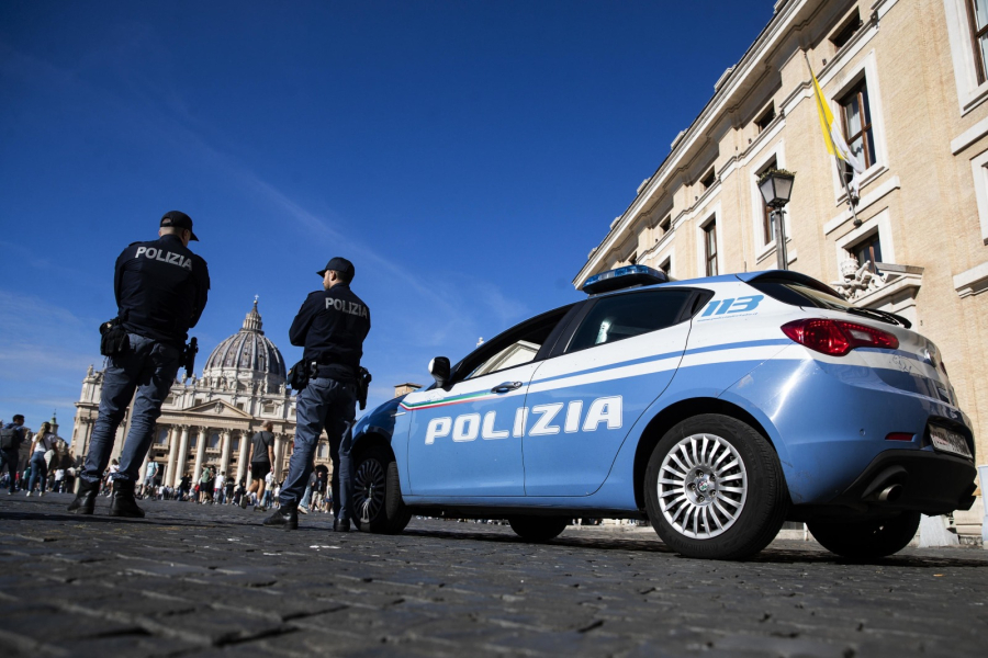 Ακόμη μια γυναικοκτονία στην Ιταλία: Ταμπουρώθηκε στο σπίτι τους, την σκότωσε κι αυτοκτόνησε