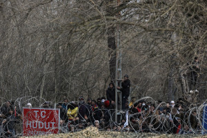 Έβρος: Στήνει καταυλισμούς στα σύνορα η Τουρκία - Τι σχεδιάζει