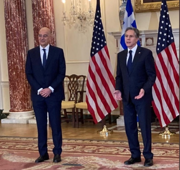 Συνάντηση Δένδια - Μπλίνκεν με επίκεντρο τη σημασία των στρατηγικών σχέσεων Ελλάδας-ΗΠΑ