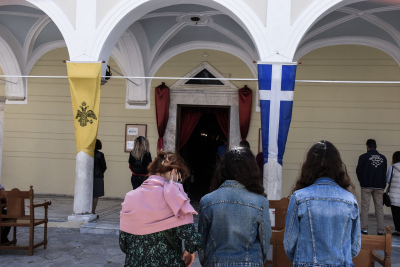 Μυτιλήνη: Παρέμβαση εισαγγελέα για τον κορονο-ιερέα - Έκλεισε το μοναστήρι του Αγίου Ραφαήλ