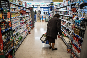 Και ξαφνικά τα σούπερ μάρκετ αποκτούν ανταγωνισμό, ο Έλληνας αλλάζει συνήθειες