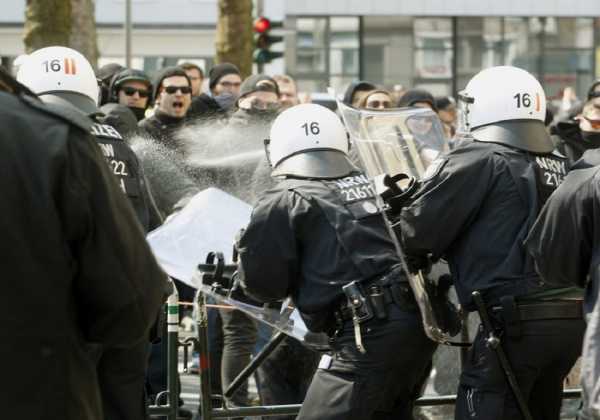 Γερμανία: Δικαστικό «όχι» στην απαγόρευση του νεοναζιστικού κόμματος