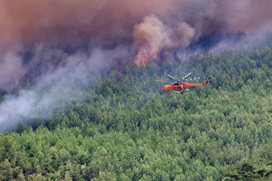 Σε ύφεση η φωτιά στη Θάσο, 61 δασικές πυρκαγιές το τελευταίο 24ωρο