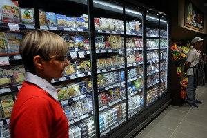 Κορονοϊός: Συστάσεις του ΕΦΕΤ για τα τρόφιμα – Πώς θα είναι ασφαλή τα ψώνια σας