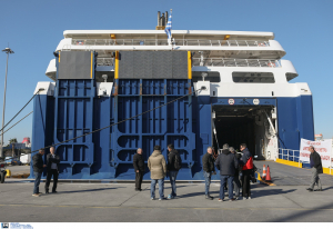 ΠΝΟ σε Πλακιωτάκη: Με δαπάνη του πλοιοκτήτη τα τεστ κορονοϊού για τους ναυτικούς