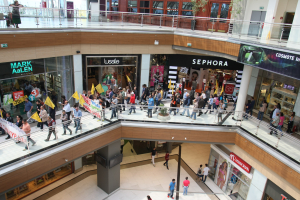 «Λίφτινγκ» στο The Mall Athens: Έρχονται νέα καταστήματα, «κόβουν» αίθουσες σινεμά και χώρους εστίασης