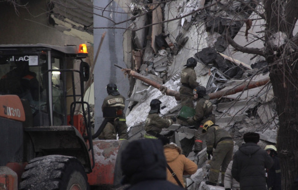 Ρωσία: Τους 31 έφτασε ο αριθμός των νεκρών από την κατάρρευση πολυκατοικίας