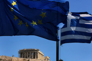 Bloomberg: Η Ελλάδα δεν κατέρρευσε, παρά τις αντίθετες προβλέψεις