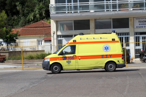 Ελευσίνα: Θάνατος ανθυποπλοίαρχου σε δεξαμενόπλοιο από έκρηξη πυροσβεστήρα