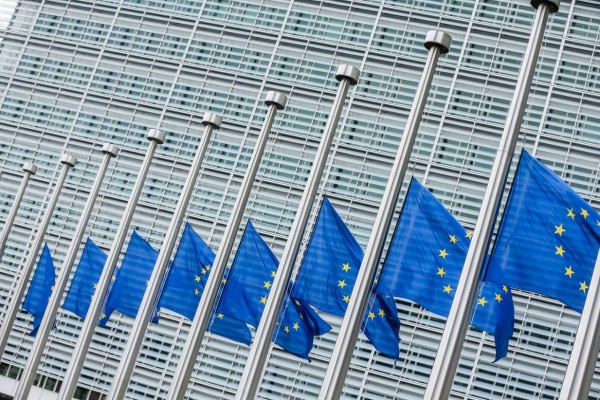 Πηγές ΕΕ: Ξεκινούν οι διαπραγματεύσεις για την ένταξη των Σκοπίων