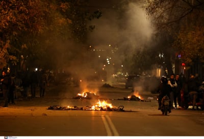 Θεσσαλονίκη: Οργή για τον πυροβολισμό του 16χρονου, νέα ένταση τα ξημερώματα, στον εισαγγελέα ο αστυνομικός