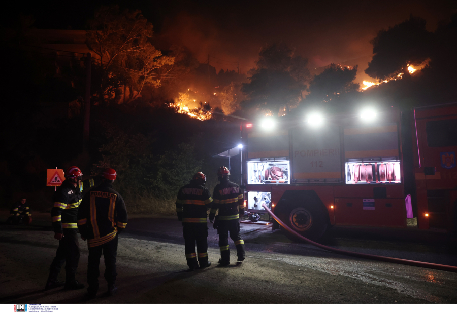 Φωτιά στην Πεντέλη: Απομακρύνθηκαν 46 άνθρωποι από κατοικίες υποστηριζόμενης διαβίωσης
