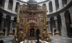Χωρίς πιστούς μετά από 671 χρόνια ο Πανάγιος Τάφος - Τι θα γίνει με το Άγιο Φως