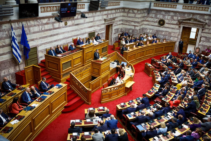 Καταψηφίζει το ΠΑΣΟΚ το νομοσχέδιο για την ενίσχυση του εισοδήματος