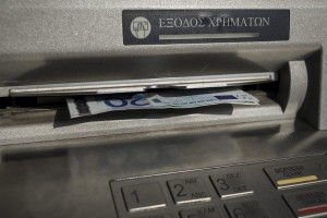 Άγνωστοι ανατίναξαν ATM στα Λουτρά Ωραίας Ελένης