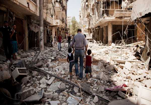 Άρον άρον εγκαταλείπουν το Χαλέπι χιλιάδες άμαχοι