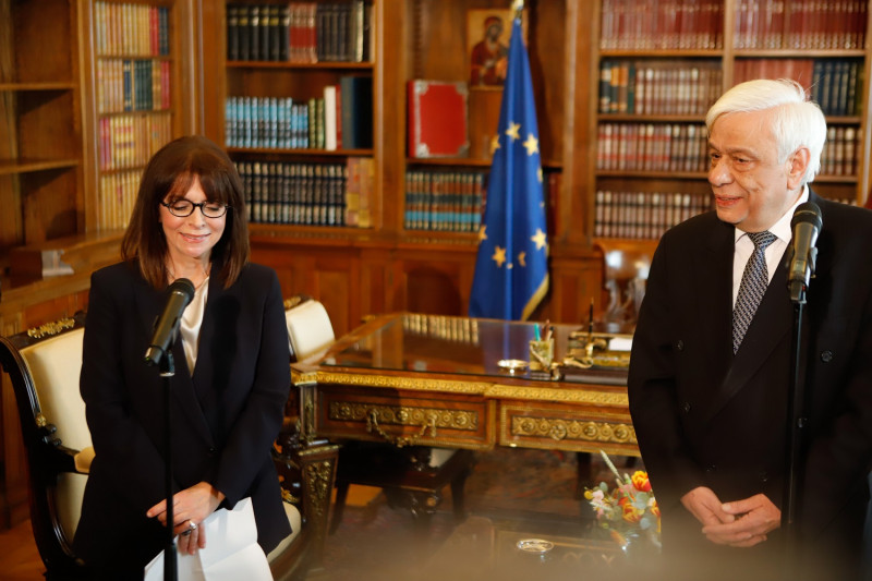 Θρίλερ στο Προεδρικό Μέγαρο: Παρακολουθούσαν την Κατερίνα Σακελλαροπούλου