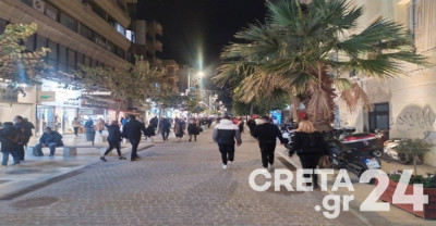 «Ξεχύθηκαν» στους δρόμους πριν το αυστηρότερο lockdown στο Ηράκλειο Κρήτης