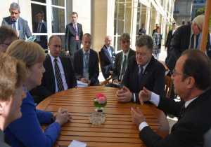 Συναντιούνται οι ηγέτες Ουκρανίας, Ρωσίας, Γερμανίας και Γαλλίας