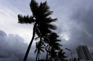 Τουλάχιστον 12 οι νεκροί από το πέρασμα του κυκλώνα «Ίρμα»