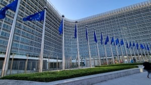 Δικαστήριο ΕΕ: Αφαίρεσε δύο Ρώσους επιχειρηματίες από τη λίστα κυρώσεων