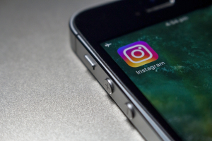 Ο τρόπος να δείτε Instagram stories χωρίς να συνδεθείτε και... μυστικά