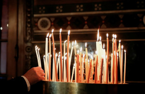 Κορονοϊός: Κλειστές για τους πιστούς οι εκκλησίες μέχρι 16 Μαΐου