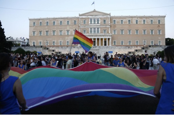 Σήμερα το Athens Pride - Στα χρώματά του η Βουλή