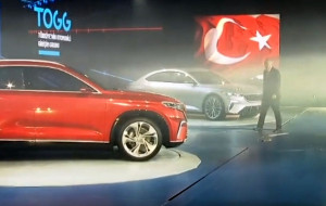 Test drive Ερντογάν στο πρώτο τουρκικό ηλεκτρικό αυτοκίνητο