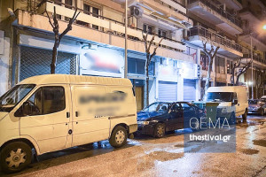 Θεσσαλονίκη: Εμπρηστικές επιθέσεις σε αυτοκίνητα εταιρίας κούριερ (pics)