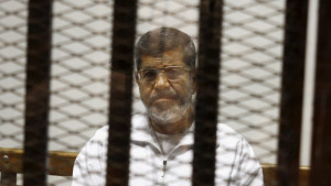 Από ανακοπή καρδιάς πέθανε ο Μοχάμεντ Μόρσι - Κηδεύτηκε σήμερα στο Κάιρο