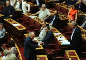 Βουλή: Ο Μπαλτάκος, ο σοσιαλισμός και οι 200 ψήφοι που τελικά δεν ήρθαν