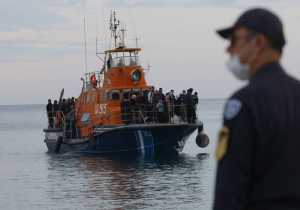 Το Λιμενικό Καλαμάτας περισυνέλεξε 67 μετανάστες