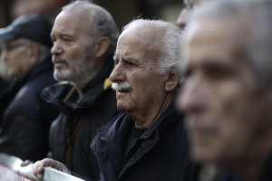 Συγκέντρωση διαμαρτυρίας συνταξιούχων ενάντια στο νέο ασφαλιστικό 