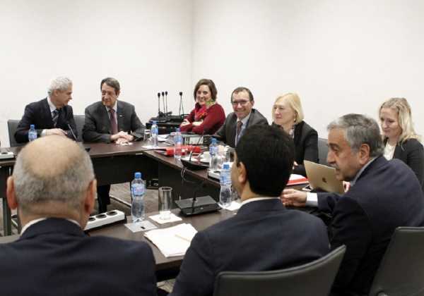 Ξεκινούν εκ νέου οι συνομιλίες για το Κυπριακό σε επίπεδο τεχνοκρατών