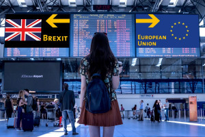 Brexit: Με ηλεκτρονική άδεια και διαβατήριο η είσοδος στη Βρετανία