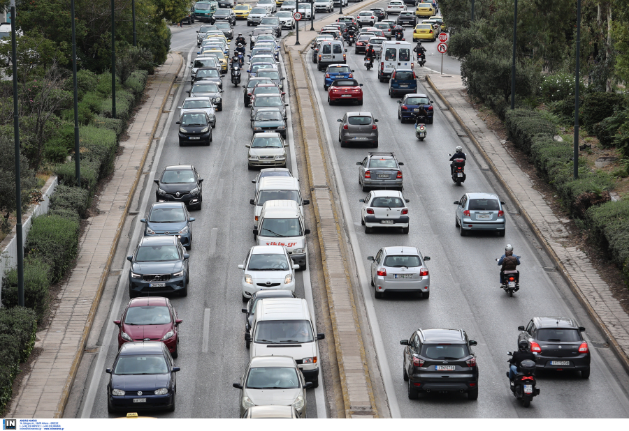 Αδιόρθωτοι Έλληνες οδηγοί: Παραβάσεις από υπερβολική ταχύτητα μέχρι φθαρμένα ελαστικά