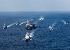 Η Βόρεια Κορέα απειλεί να βυθίσει το αμερικανικό αεροπλανοφόρο USS Carl Vinson