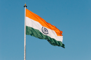 Ινδία: Εγκαίνια για το πρώτο «ATM χρυσού» - Εκδίδει μόνο χρυσά νομίσματα αξίας 7.000 δολαρίων το ένα