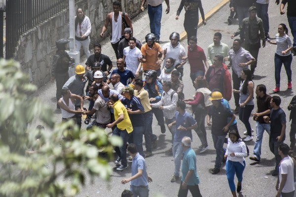 Βενεζουέλα: Δύο νεκροί κατά την γενική απεργία