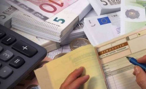 Μπλοκάκια: Κόβονται οι διπλές εισφορές εφόσον καταβάλλονται εισφορές 252 ευρώ το μήνα