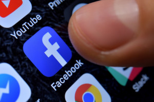 Το facebook καταγράφει τα ηχητικά μας μηνύματα από το Messenger